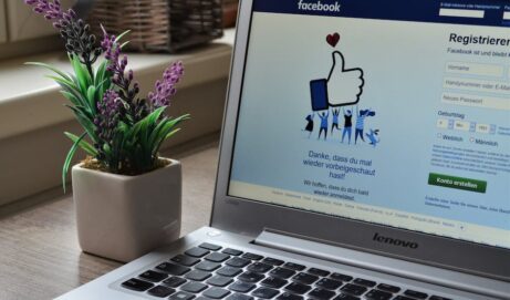 Czy reklama na Facebooku się opłaca?